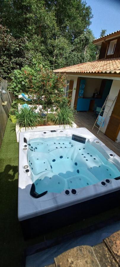 Chambre Chez L'Habitant Avec Spa Et Petit-Dejeuner En Lisiere De Foret Le Teich Ngoại thất bức ảnh