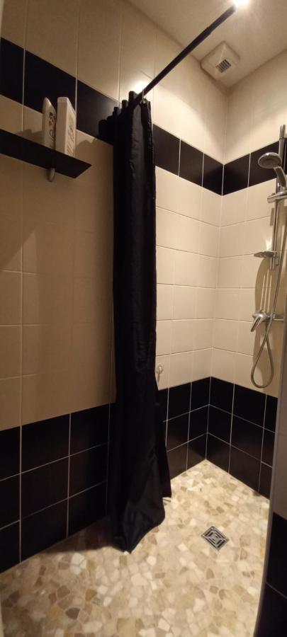 Chambre Chez L'Habitant Avec Spa Et Petit-Dejeuner En Lisiere De Foret Le Teich Ngoại thất bức ảnh