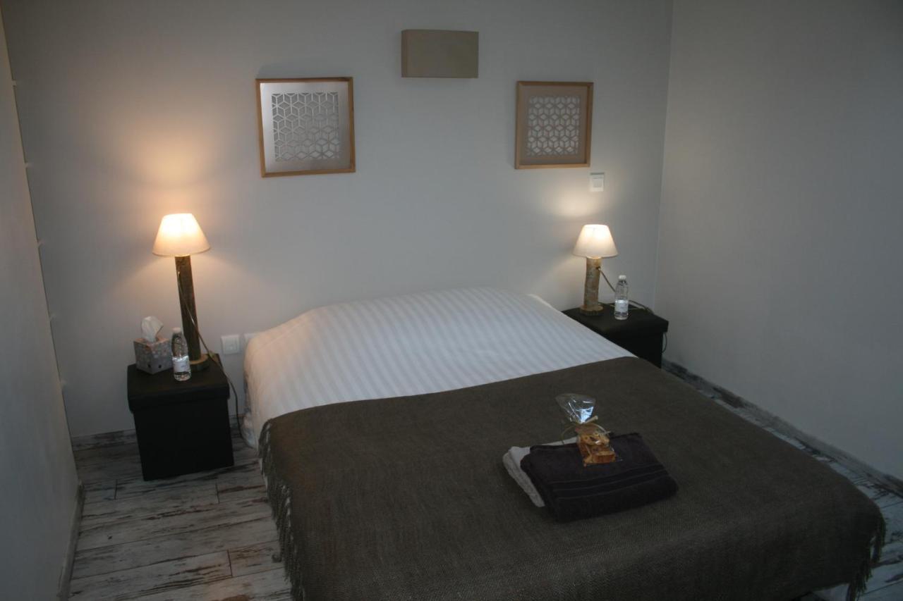 Chambre Chez L'Habitant Avec Spa Et Petit-Dejeuner En Lisiere De Foret Le Teich Ngoại thất bức ảnh